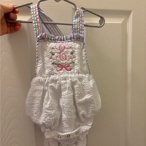 EUC seersucker monogrammed toddler bubble